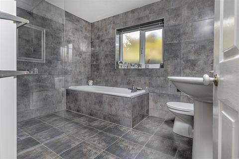 undefined, Calpin Close, Idle, Bradford