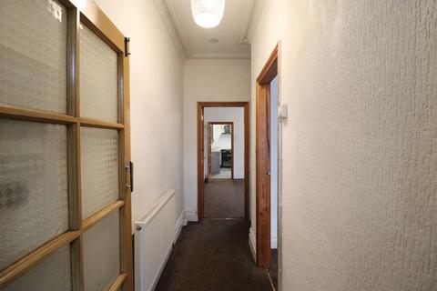 3 bedroom end of terrace house to rent, London Road, Blackburn, BB1