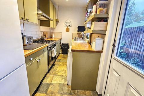 2 bedroom terraced house for sale, Haddenham Road, Leicester