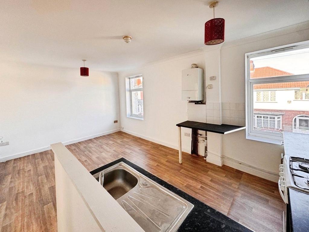 Living Room/Kitchen