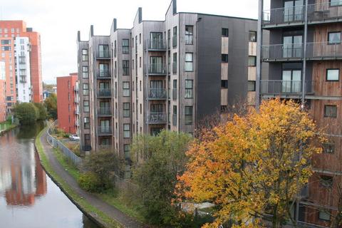2 bedroom flat to rent, 2 Stuart Street, Manchester, M11