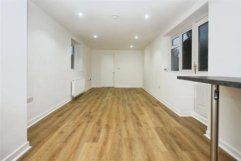 Birchanger Road, London, SE25