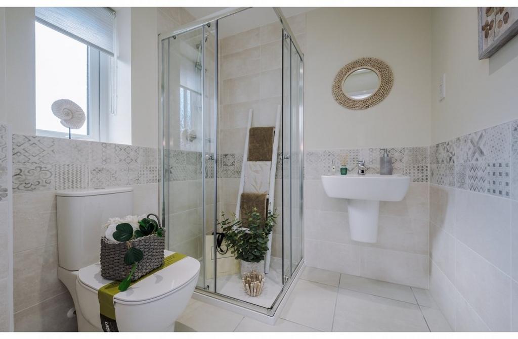 Tower Gardens - The Fairford - Bathroom