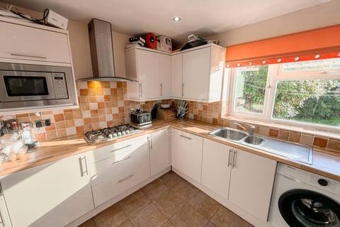 undefined, 4 Bedroom family home in Rossington Avenue, Borehamwood