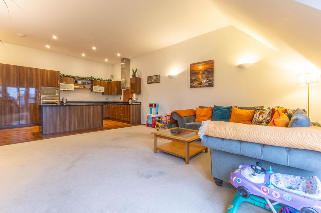 Kitchen / living room