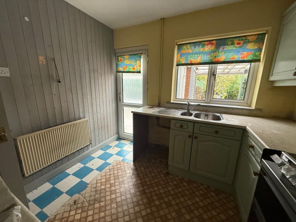 Internal 8 Medium T202511061138.jpg