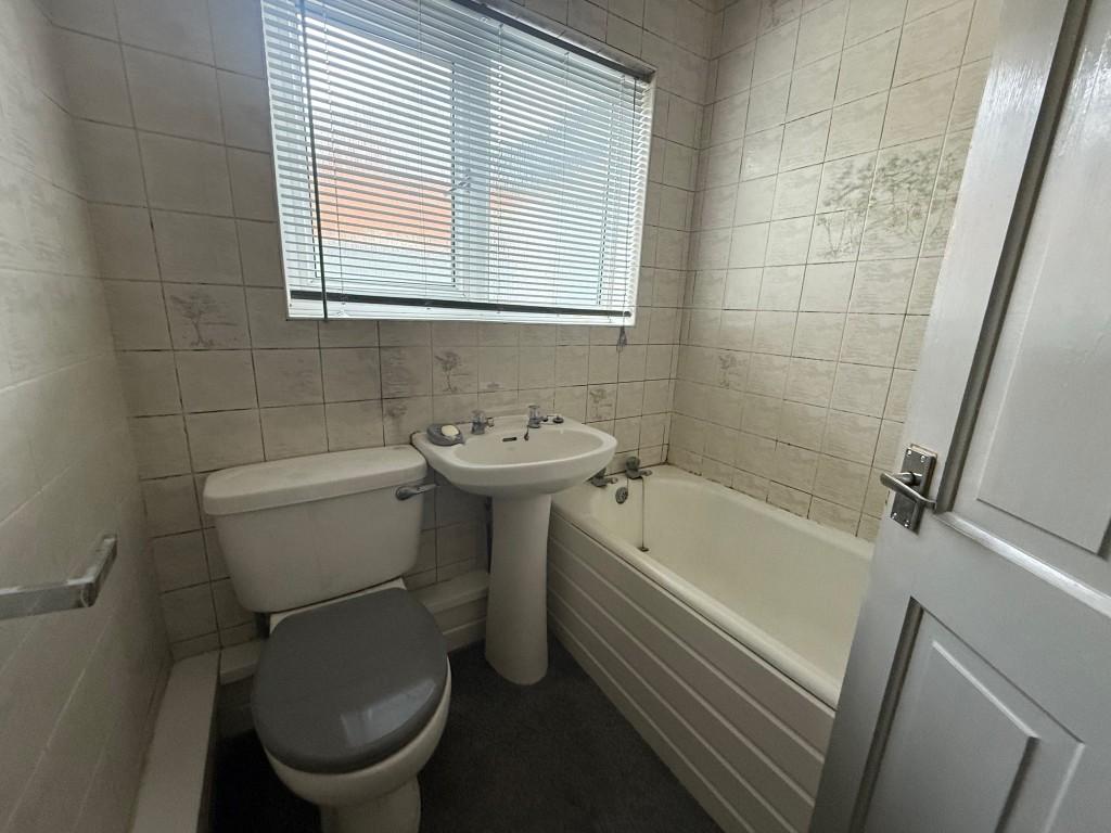 Internal 4 Medium T202511061138.jpg