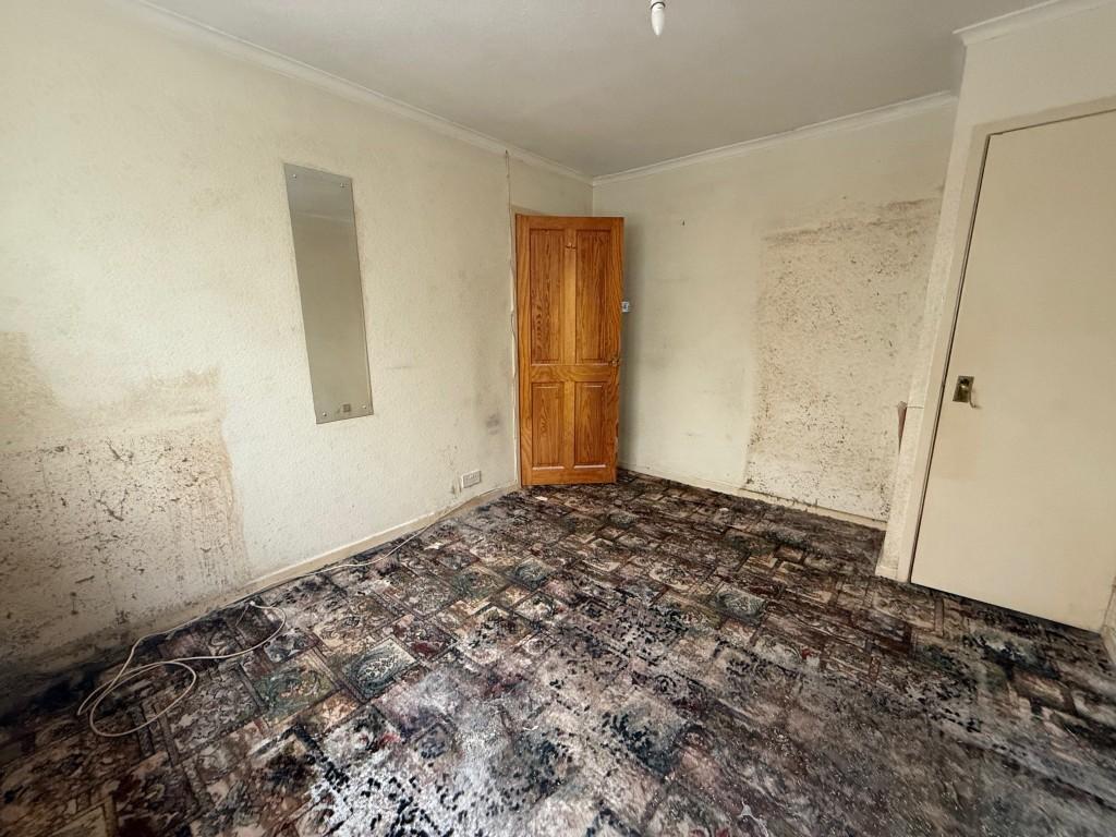 Internal 6 Medium T202511061138.jpg