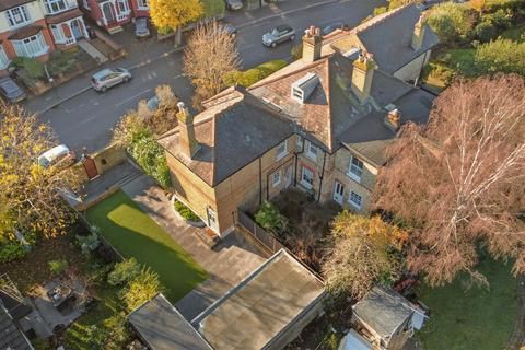 undefined, Station Road, Winchmore Hill, N21