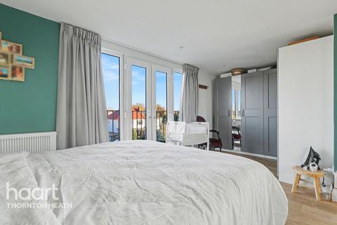 undefined, Tamworth Lane, Mitcham