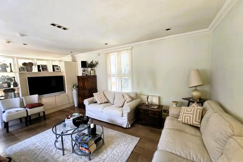 undefined, Englemere Wood, London Road, Ascot, Berkshire, SL5