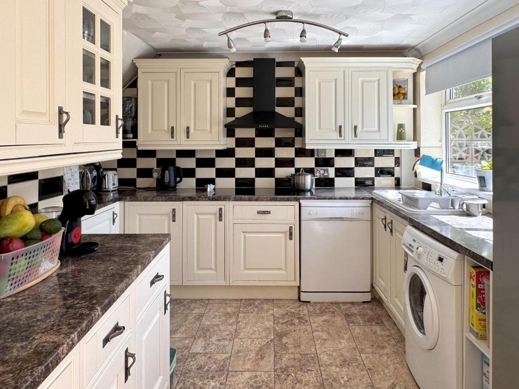 Kitchen/Breakfasting