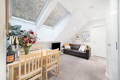 3 bedroom apartment to rent, Trebovir Road, Earls Court, SW5