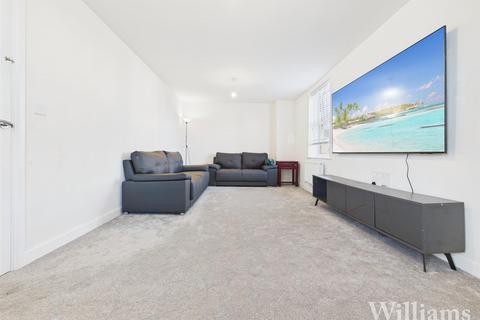 4 bedroom detached house for sale, Sutton Grove, Aylesbury HP22