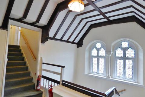 1 bedroom in a house share to rent, Selborne Place, Littlehampton BN17