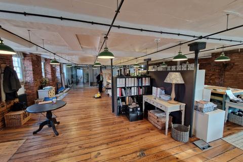 Warehouse to rent, Haslams Ln Derby DE22 1DZ