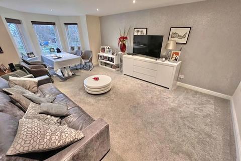 2 bedroom apartment for sale, Eton Drive, Cheadle