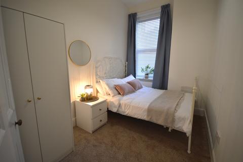 2 bedroom ground floor flat to rent, Trewhitt Road, Newcastle upon Tyne NE6