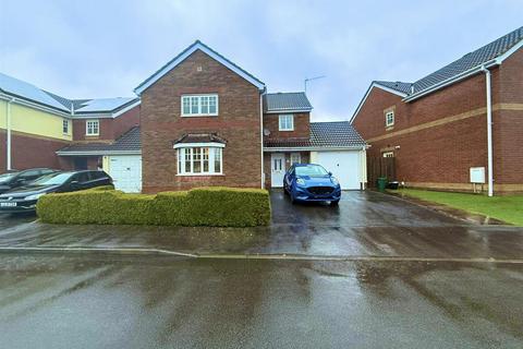 Springfield Gardens, Aberdare CF44