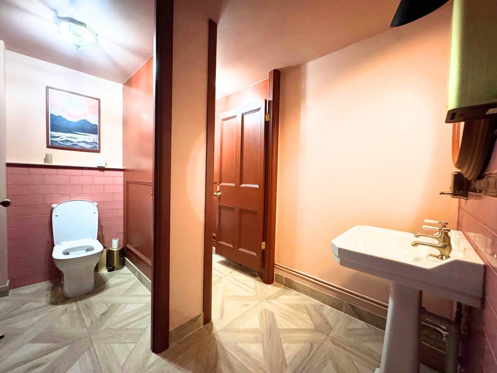 Ladies Toilets
