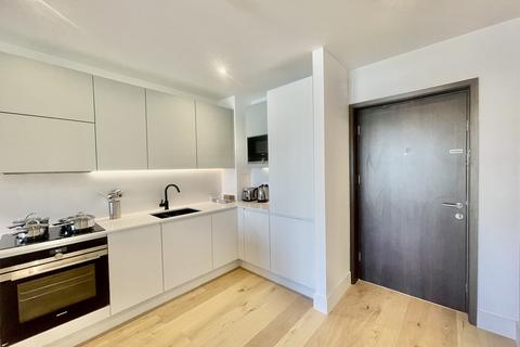 undefined, Verdo, Brentford, TW8