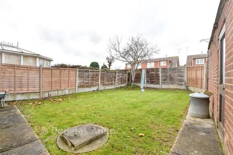 3 bedroom semi-detached house for sale, Charlotte Avenue, Wickford SS12