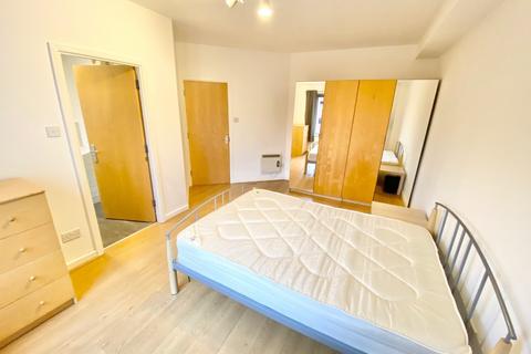 3 bedroom flat to rent, Granville Street, Birmingham B1