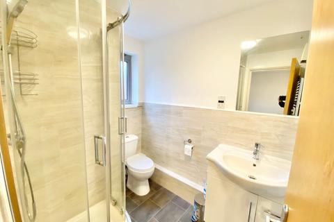3 bedroom flat to rent, Granville Street, Birmingham B1