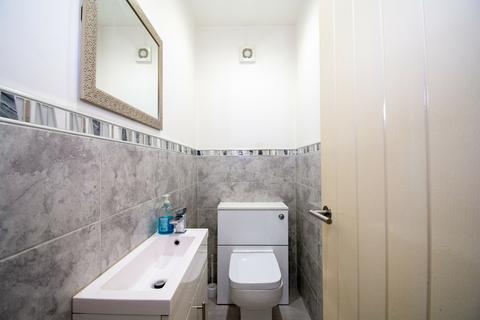 undefined, 2 Bed House on Coombe Avenue