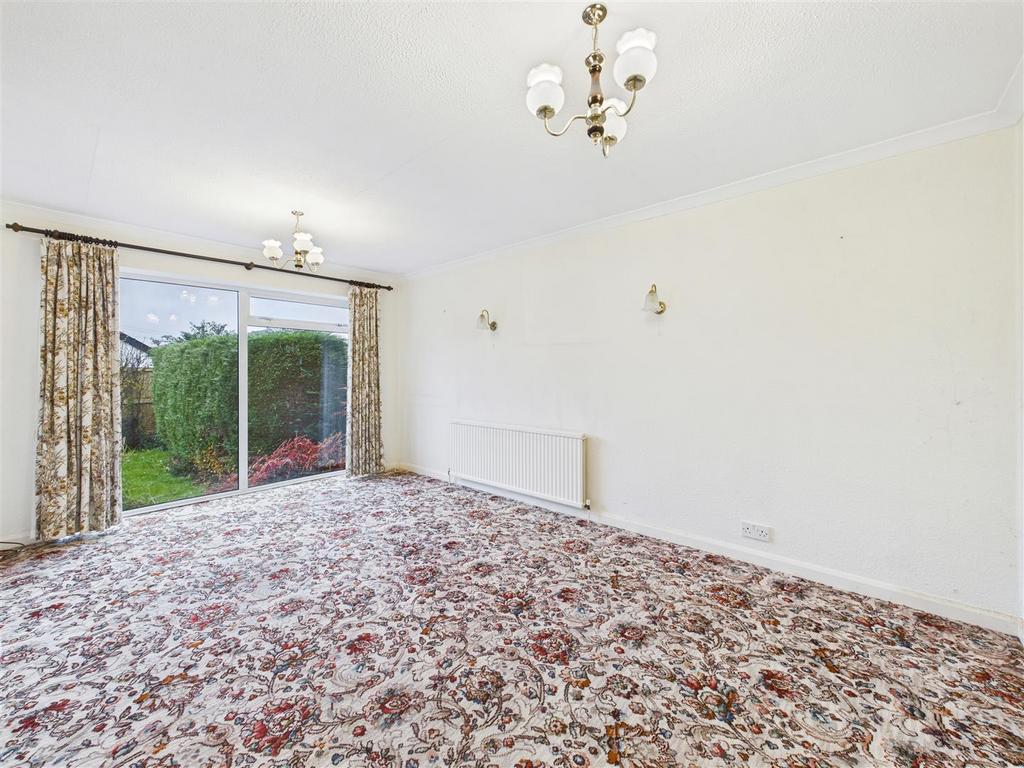 CAM05476 G0-PR0092-STILL018.jpg