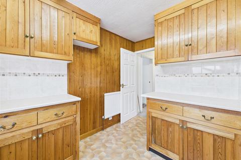 undefined, Chaucer Drive, Dronfield