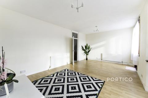 undefined, Billet Road, London, E17