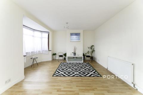 undefined, Billet Road, London, E17