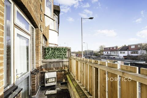 undefined, Billet Road, London, E17