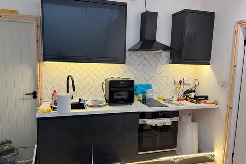 undefined, Tallis Street, Manchester M12