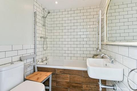 1 bedroom flat to rent, Earlsfield Road, Wandsworth, London, SW18