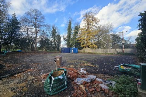 undefined, Denham Road, Iver, SL0