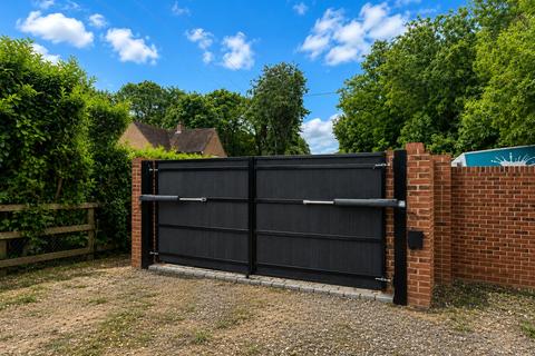 Land for sale, Denham Road, Iver, SL0