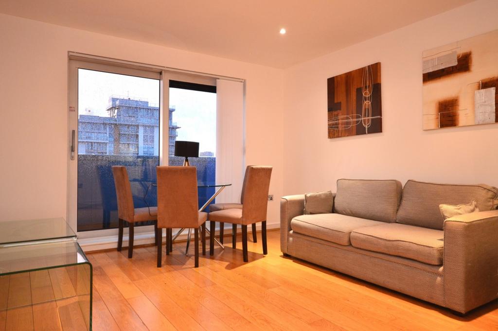 Double Bedroom Apartment &#43; Gym to Rent