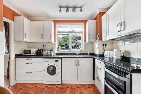 3 bedroom semi-detached house for sale, Willingale Road, Loughton