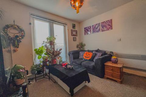 2 bedroom apartment to rent, St. Andrews Road, Bristol BS6