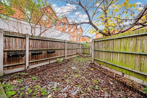 2 bedroom flat for sale, Helene House, Hartington Road, London E16