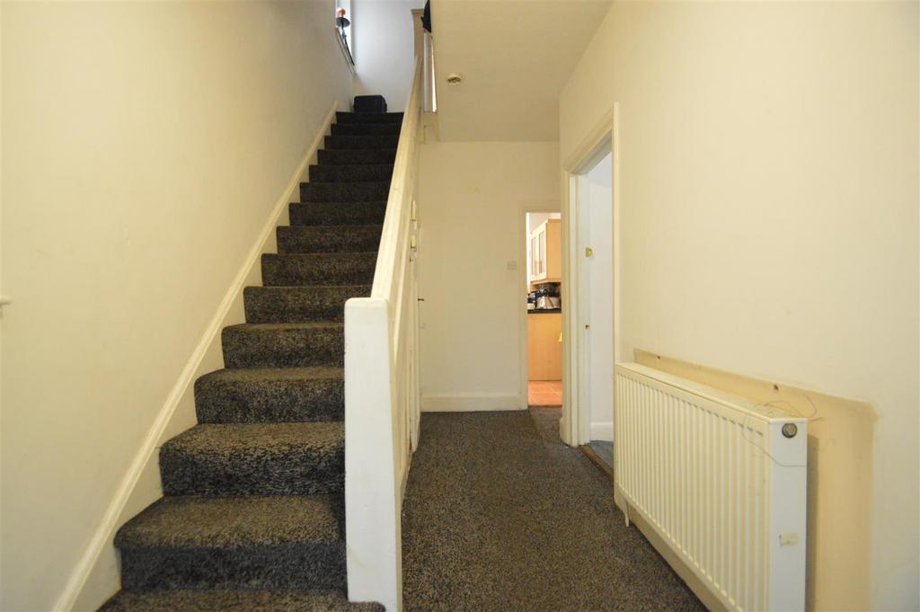 Hall way shot 1.JPG