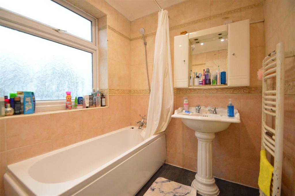 Bathroom 1 shot 2.JPG