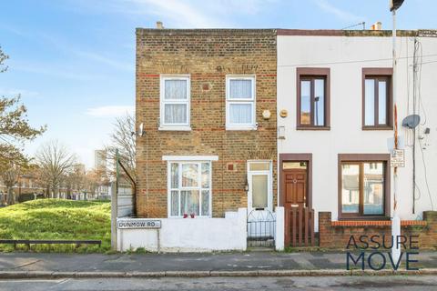 undefined, Dunmow Road, London, E15