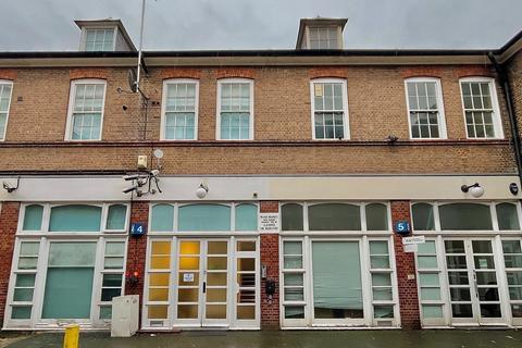 undefined, Kilburn High Road