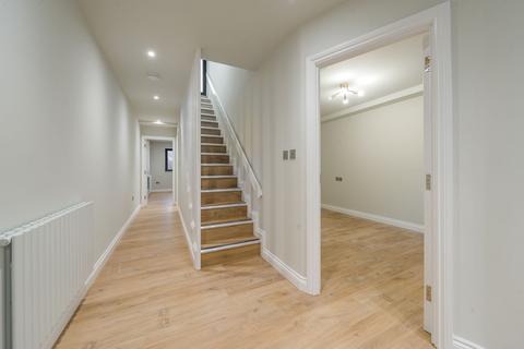 1 bedroom apartment to rent, London, SE8