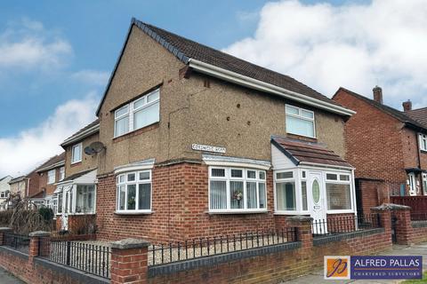 3 bedroom semi-detached house to rent, Cotswold Road, Hylton Castle