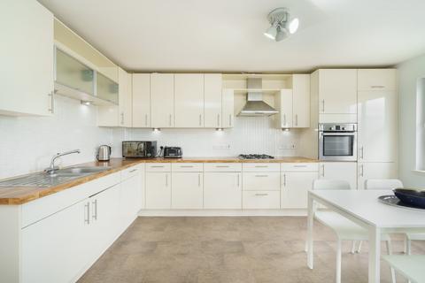 2 bedroom apartment for sale, Midstocket View, Aberdeen