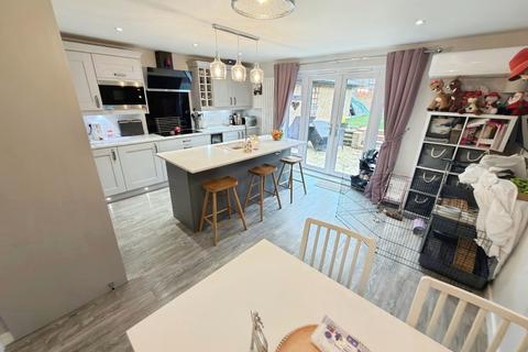 undefined, Fairway Road, Basingstoke RG24